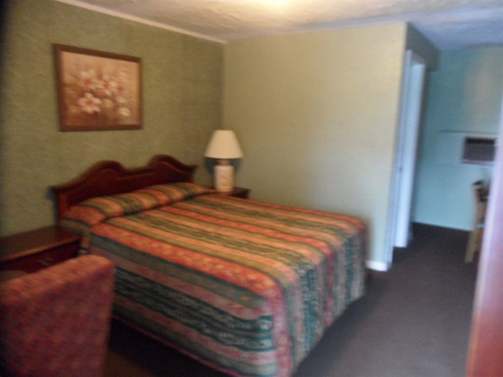 Falls Motel ไนแอการาฟอลส์ ภายนอก รูปภาพ