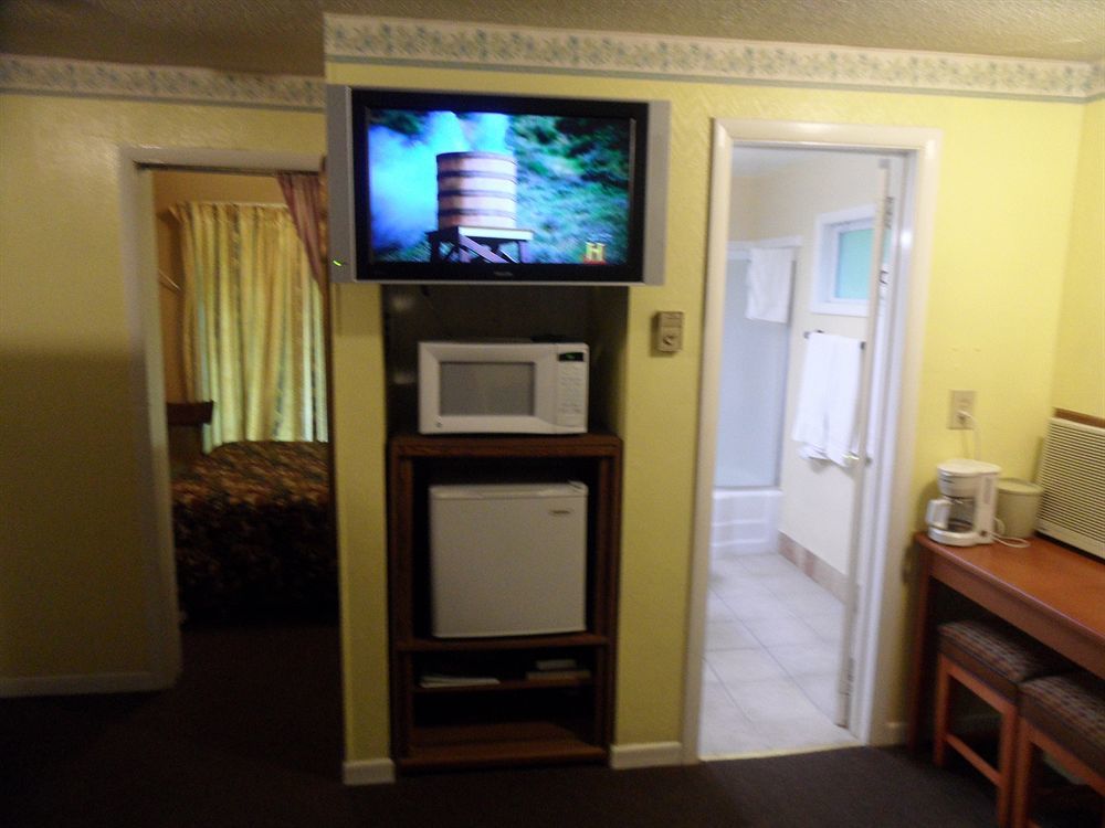 Falls Motel ไนแอการาฟอลส์ ภายนอก รูปภาพ