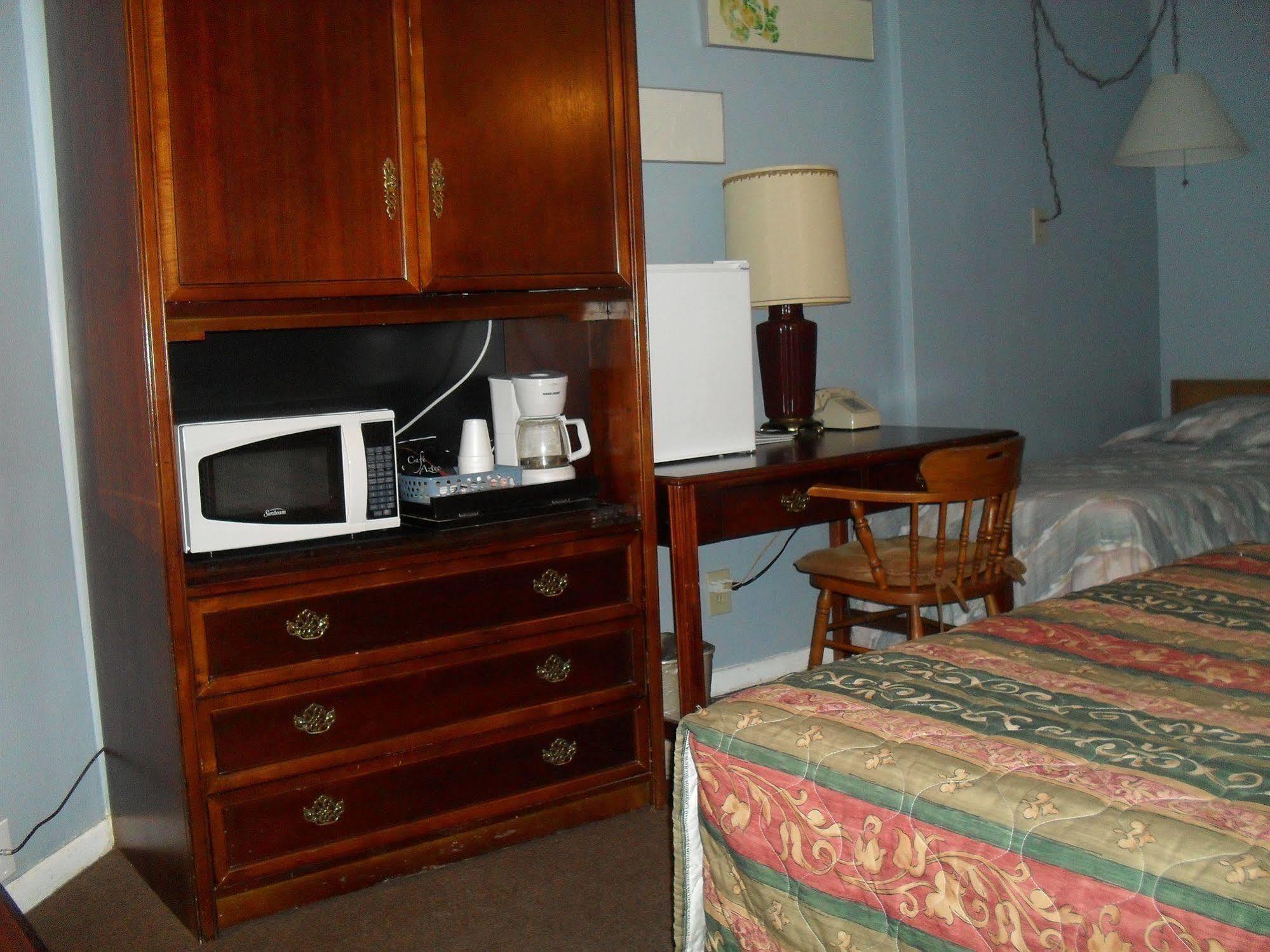 Falls Motel ไนแอการาฟอลส์ ภายนอก รูปภาพ